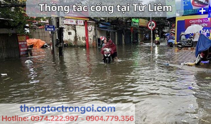 Đường phố quận Từ Liêm ngập nước do tắc cống