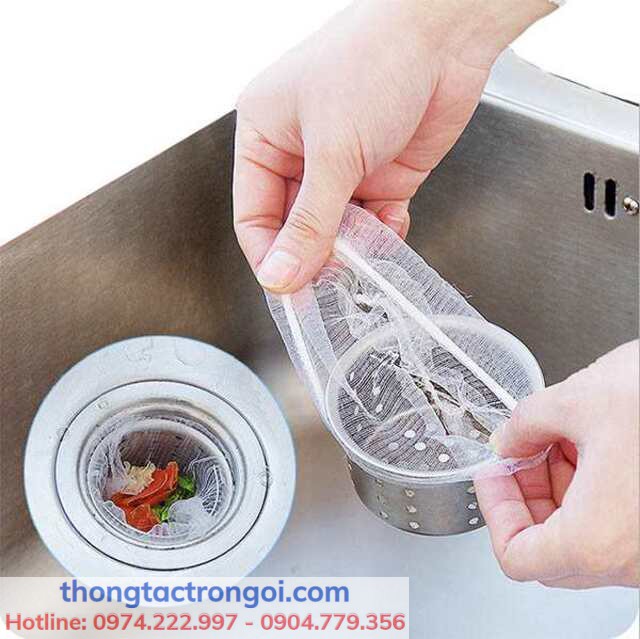 Sử dụng túi rác ngăn ngừa tắc bồn rửa bát