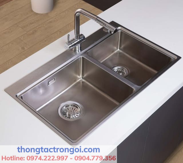 Thiết kế chậu rửa bát 2 ngăn phù hợp gia đình đông người