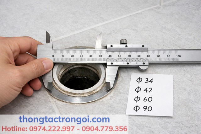 Đo đúng “phi” giúp lắp kín mùi, tránh rò nước và hở khí.